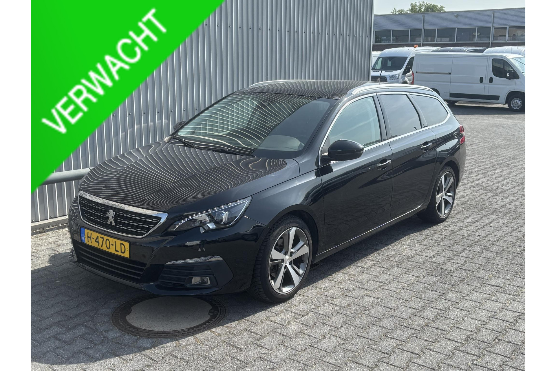 Peugeot 308 SW 1.2 PureTech Blue*ECC*CRUISE*NAVI*PANO